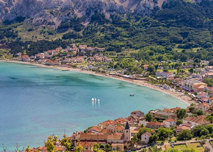 Schoene In By Interhome * באסקה